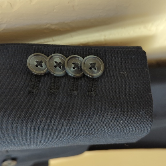 LIKE NEW Cat & Jack Toddler Boy's Navy Two Piece Black & Pants Suit Set Size 4T - Picture 6 of 16